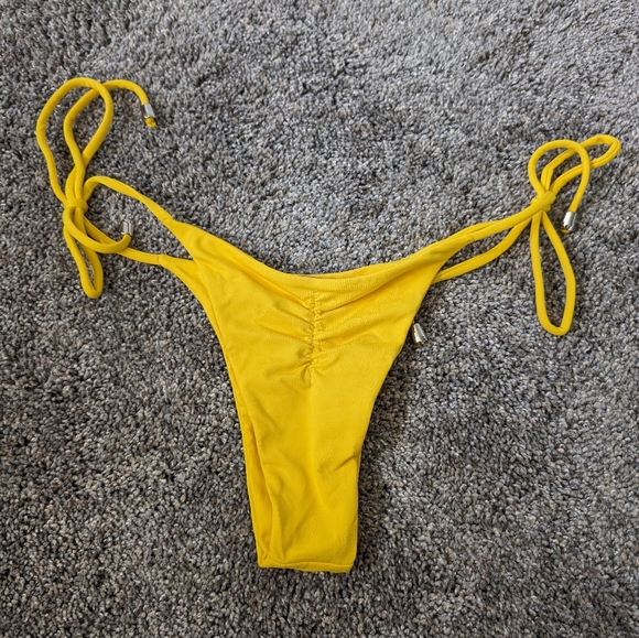 Plumeria Swimwear Maresias Swim Bottom - Picture 5 of 6